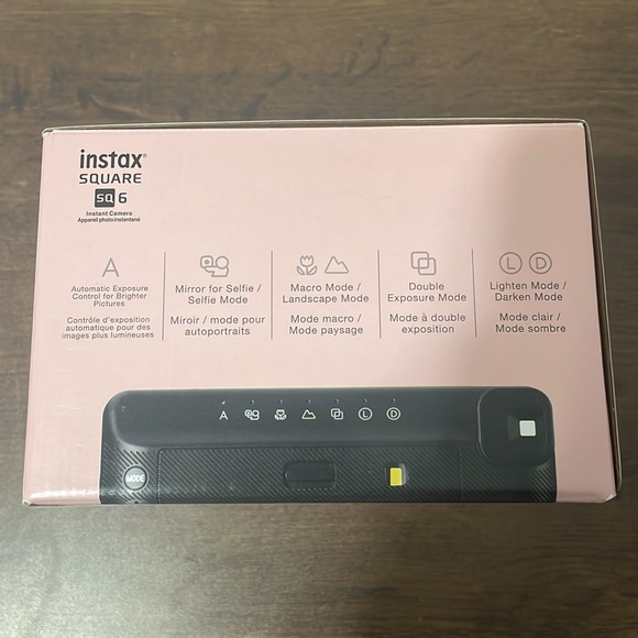 Fujifilm Instax Polaroid camera - Picture 3 of 5